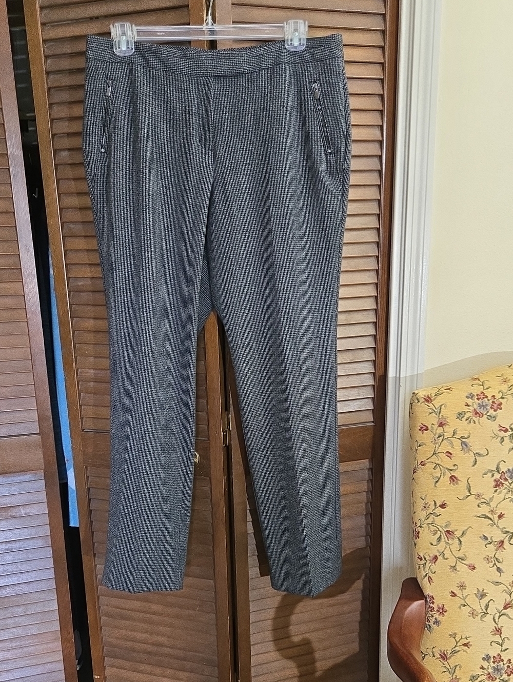 Worthington Ladies Charcoal Gray Dress Pants with Zip Pockets
